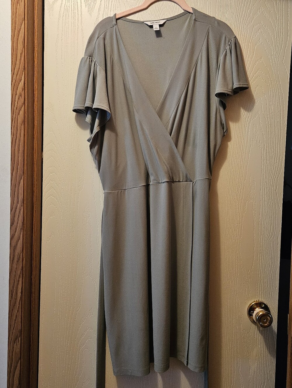 Nine West Sage Green Short Flutter Flowy Sleeve Dress, Size XL